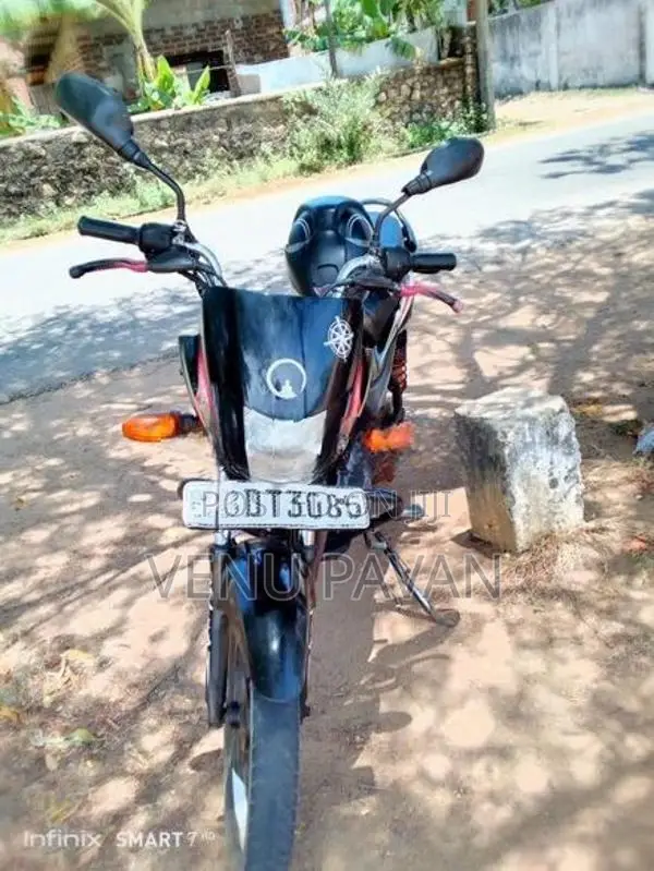 Bajaj Platina 100 2016