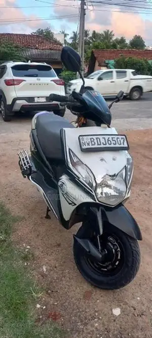 Honda Dio 2016