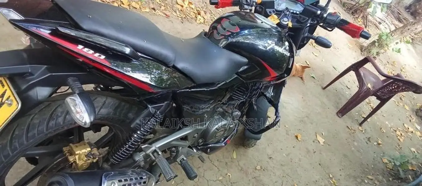Bajaj Pulsar 180 2018