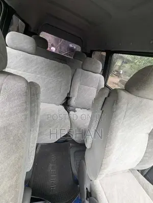 Toyota Noah KR42 2003