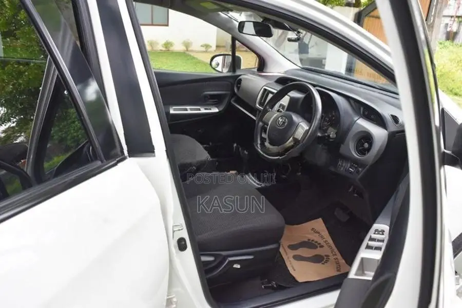 Toyota Vitz Safety Edition 2016