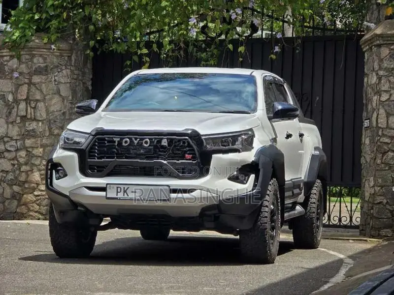 Toyota Hilux GR Sport 2024
