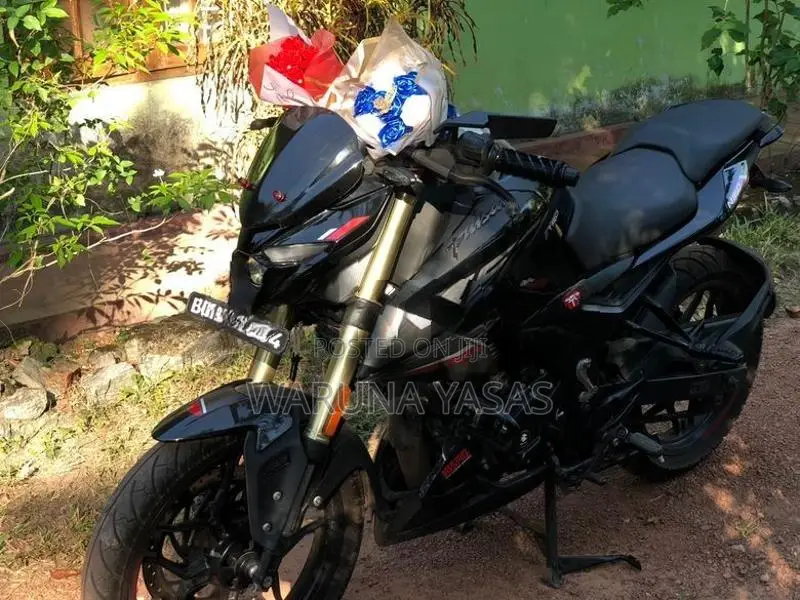 Bajaj Pulsar N160 2025
