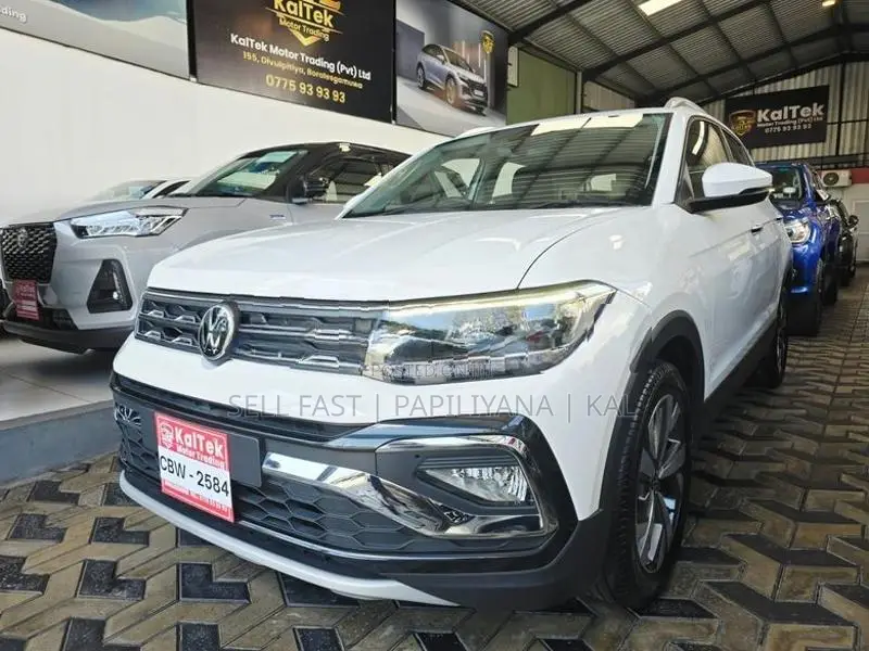 Volkswagen Taigun Topline 2025