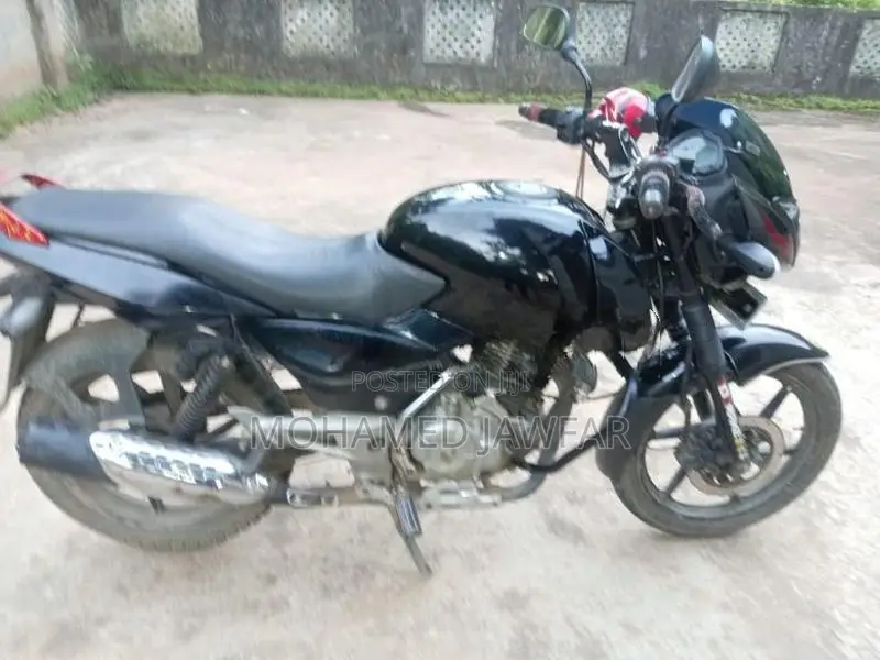 Bajaj Pulsar 150 2013