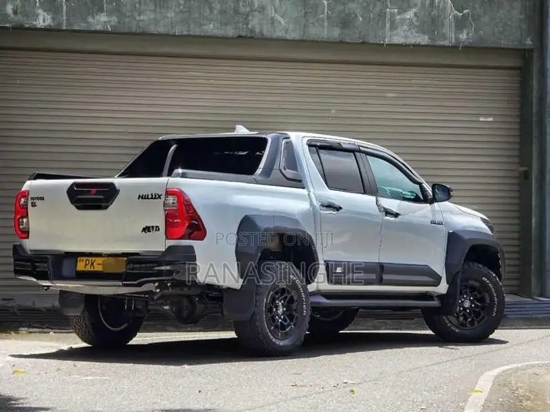 Toyota Hilux GR Sport 2024