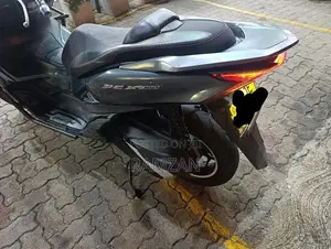 Honda PCX160 2023