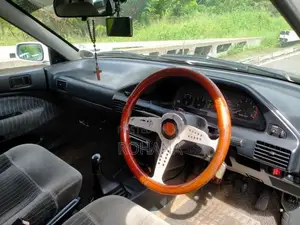 Ford Laser 1990