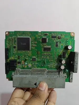 Nissan Sunny FB15 Electronic Control Unit
