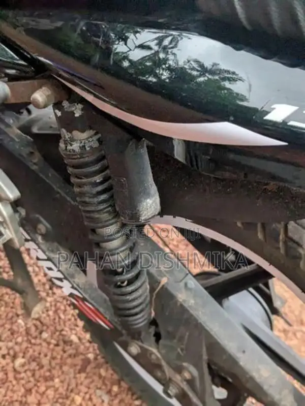 Bajaj Pulsar 135 2011
