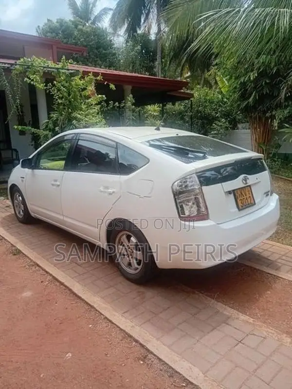 Toyota Prius 2011