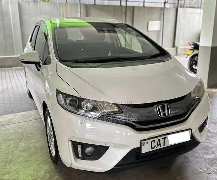 Honda Fit GP5 2014