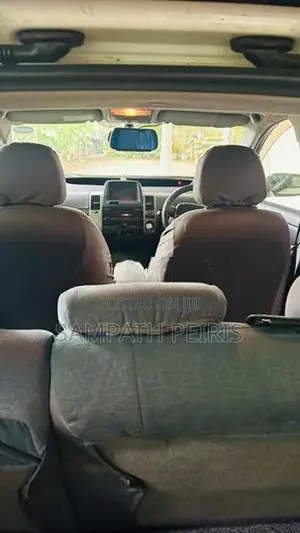 Toyota Prius 2011