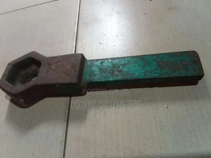 32mm Hub NUT Spanner