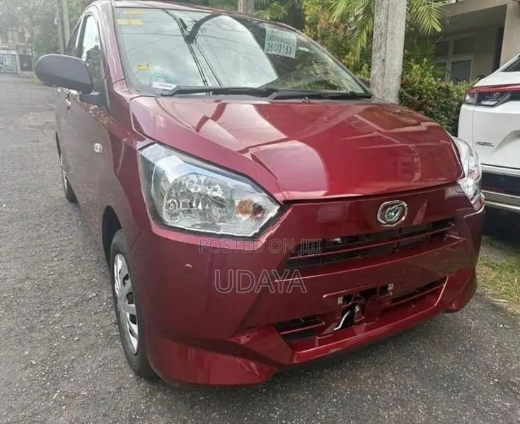 Daihatsu Mira 2024