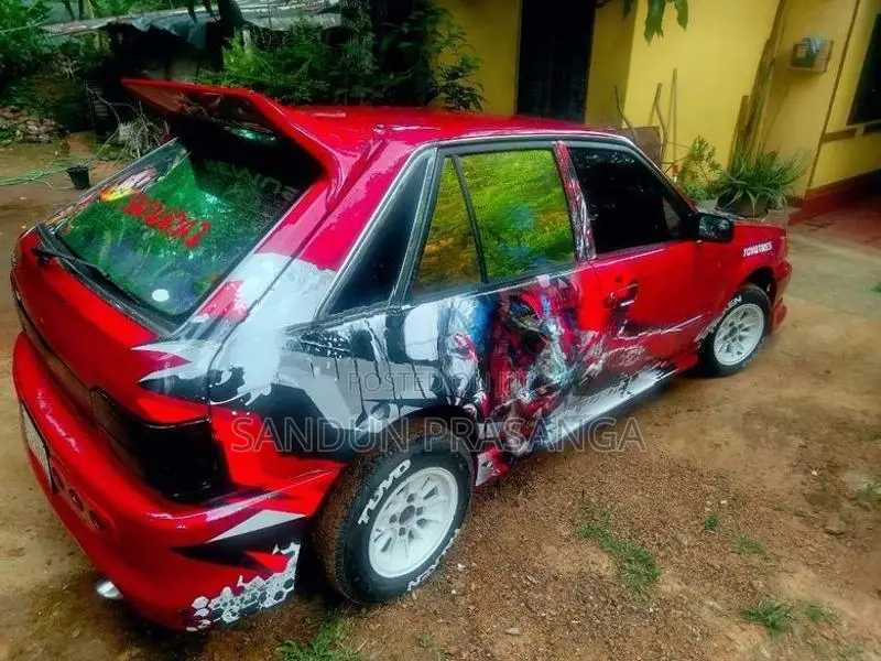 Mazda Familia 1988