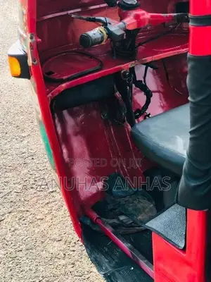 Bajaj RE 2s 1998