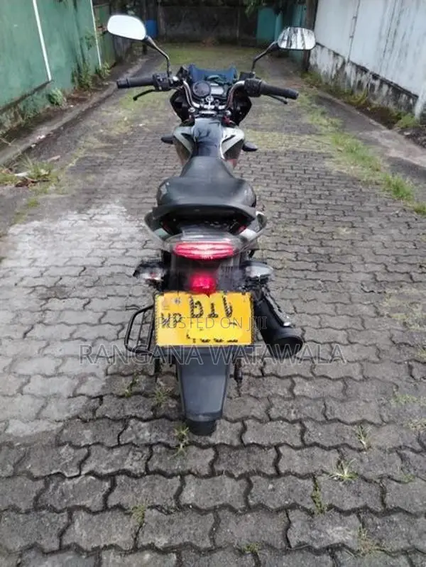 Bajaj Discover 125 2020