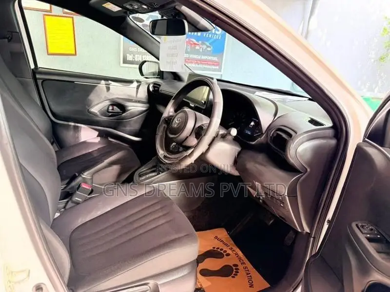 Toyota Yaris X Grade Limited 2024
