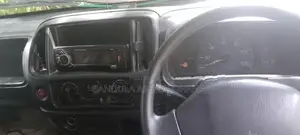 Suzuki Every 2002