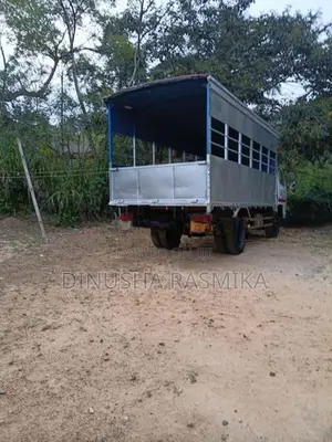 Isuzu Elf 4db1 1984
