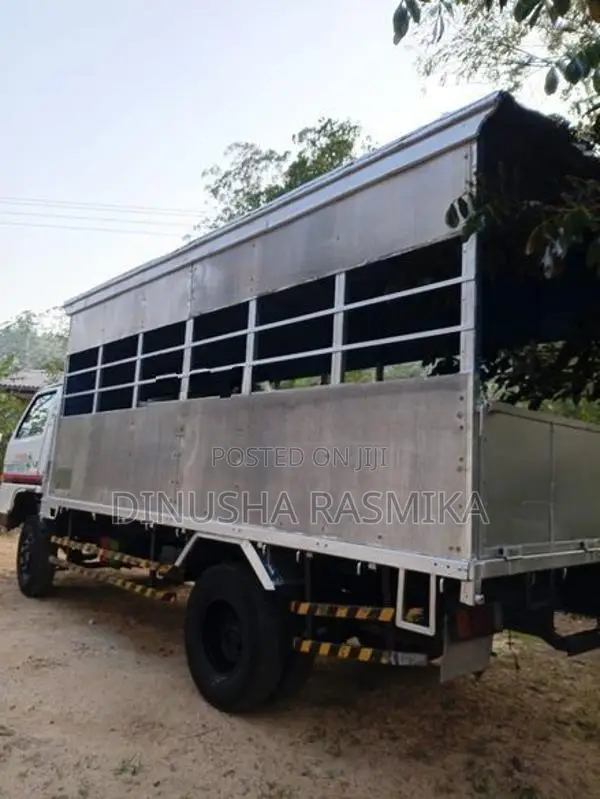 Isuzu Elf 4db1 1984