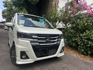 Suzuki Wagon R Custon ZX 2026