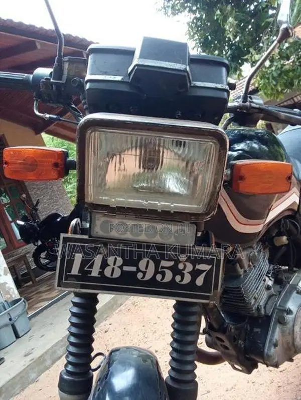 Suzuki GS 125 1997