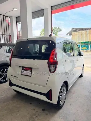 Mitsubishi eK Wagon M GRADE 2024