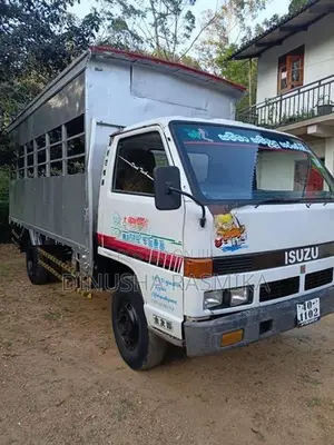 Isuzu Elf 4db1 1984
