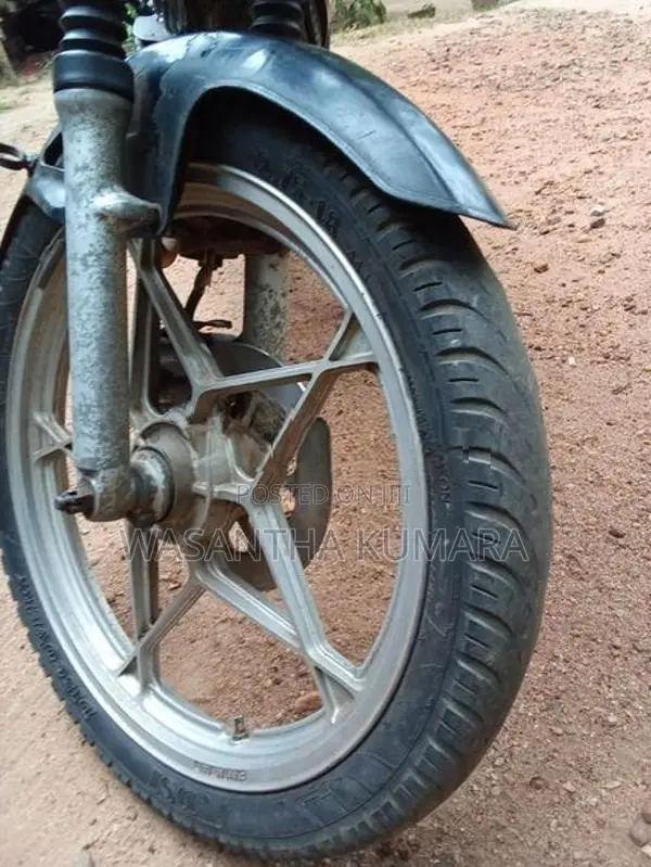 Suzuki GS 125 1997