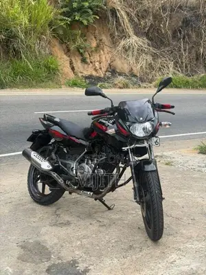 Bajaj Pulsar 150 2017