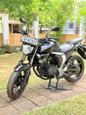 Yamaha FZ 2017