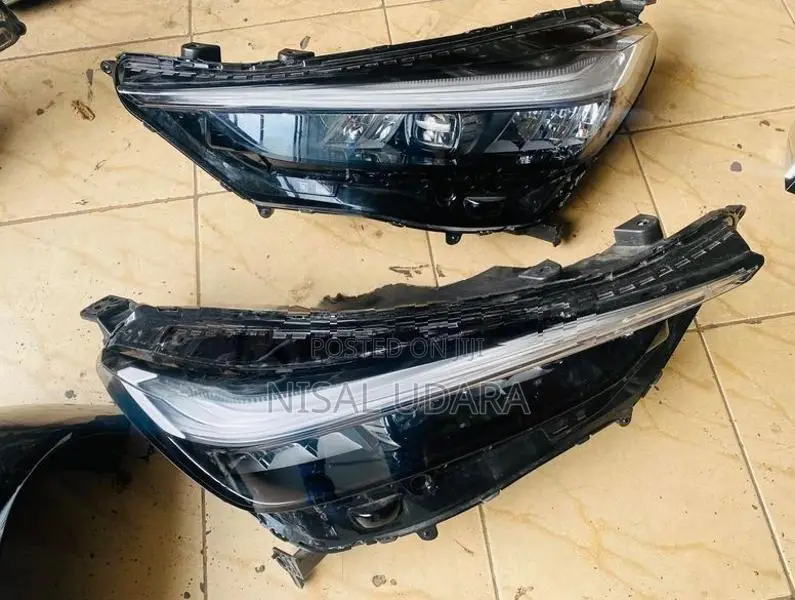 2025 Vezel J8 Head Light