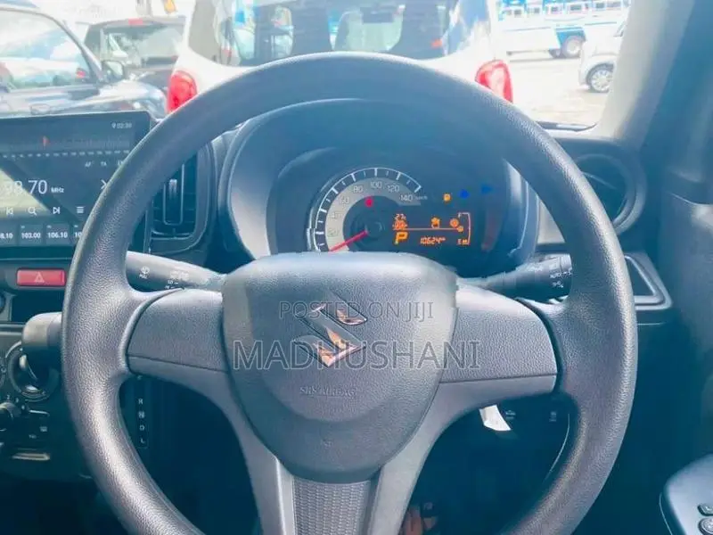 Suzuki Alto 2024