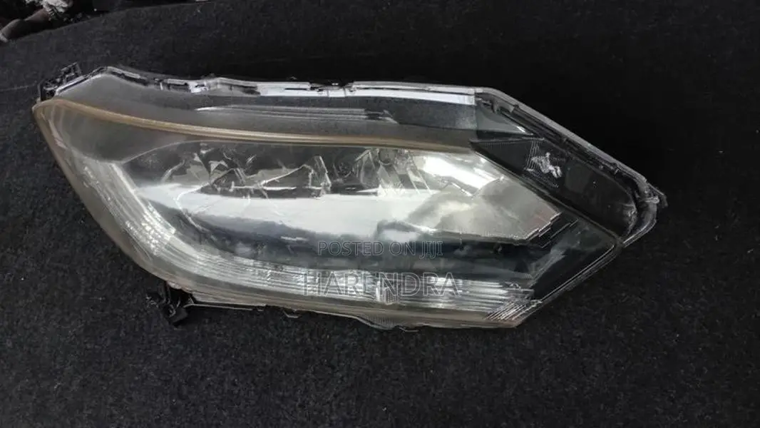 Honda Vezel Headlights