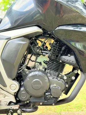 Yamaha FZ 2017
