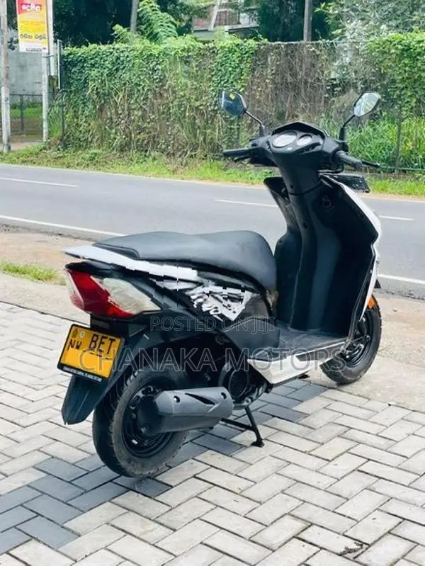 Honda Dio 2017