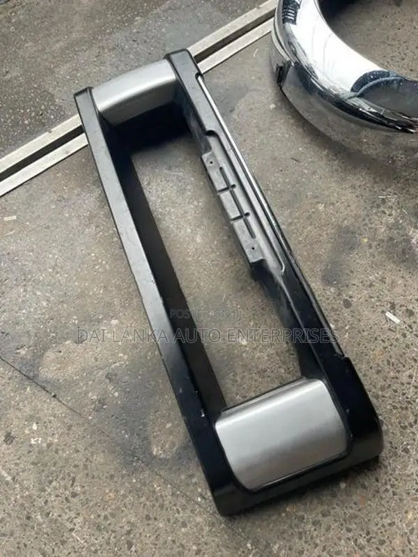 Mitsubishi Montero V98 V93 Bumper Guard