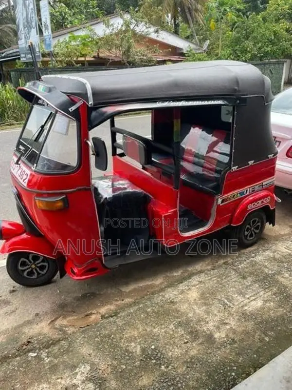 Bajaj RE 2stroke 1999