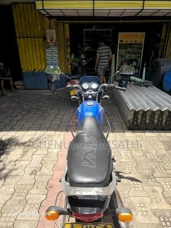 Bajaj Platina 100 2010