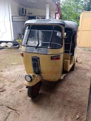 Bajaj RE 2003