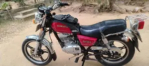 Suzuki GN 125 2017