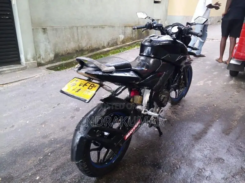 Bajaj Pulsar NS 125 2016