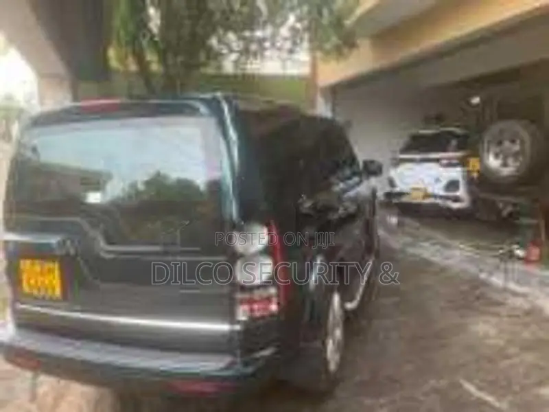 Land Rover Discovery 2015