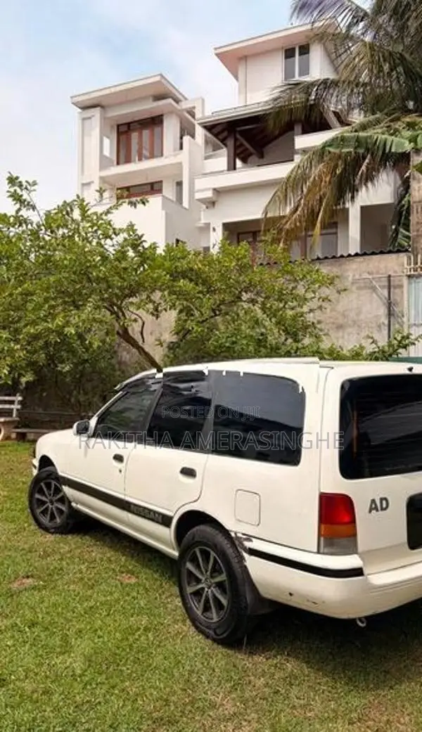 Nissan AD Wagon 1998