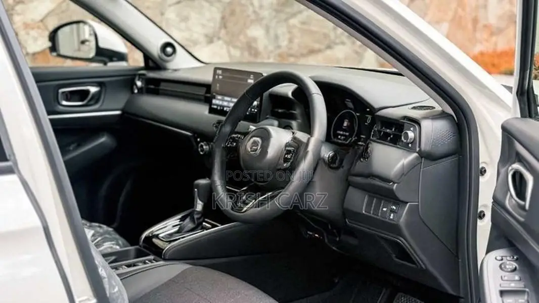 Honda Vezel Z Premium HEV 2025
