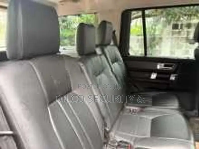 Land Rover Discovery 2015