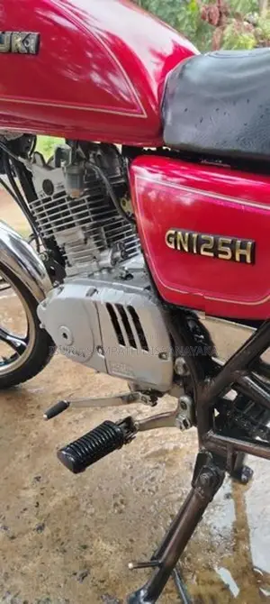Suzuki GN 125 2017