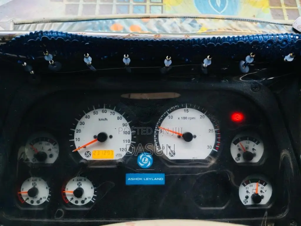 Ashok-Leyland Viking 2019 Bus (Used)